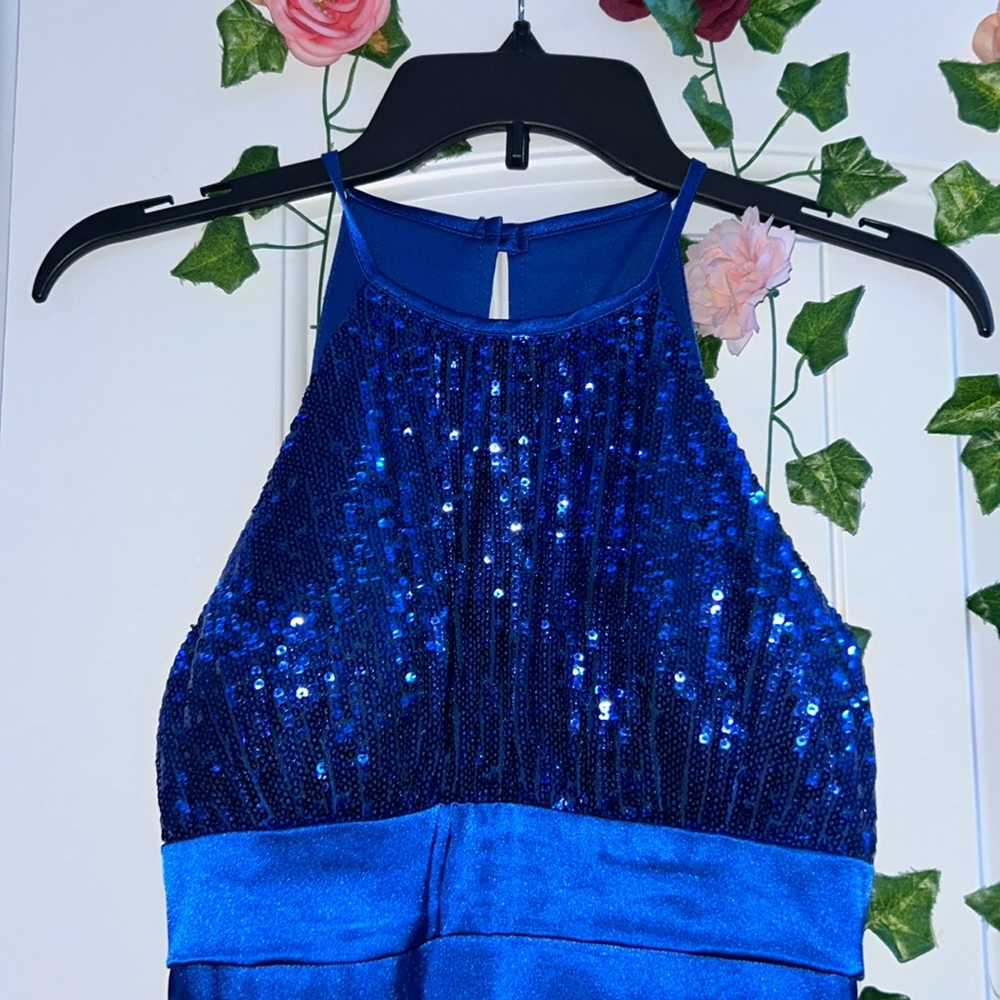 Blue prom dress